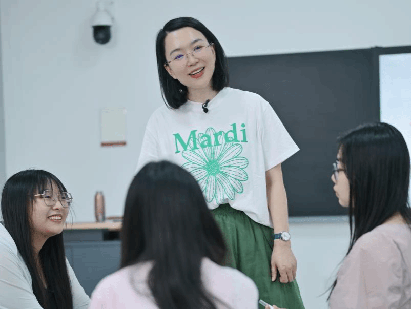 教育学院袁梅 | 她说，要当一名真诚的守望者